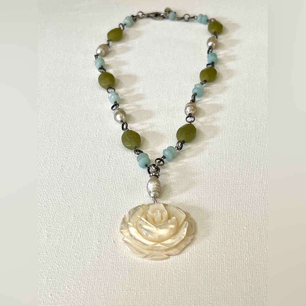 Mother of Pearl Rose Necklace